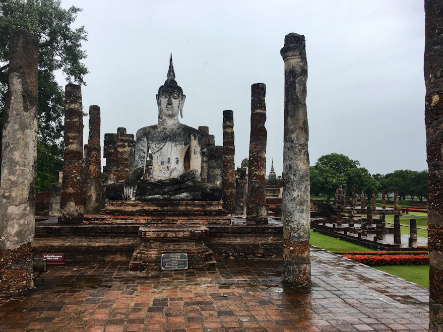 Parco storico patrimonio Unesco di Sukhothai, meta obbligatoria di un itinerario in Thailandia on the road