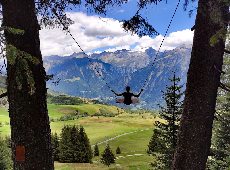 Altalene di Nara Prima altalena di Nara progetto Swing the World