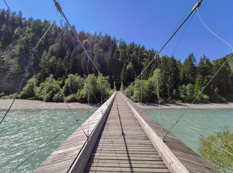 Gole del Reno ponte sospeso a Trin